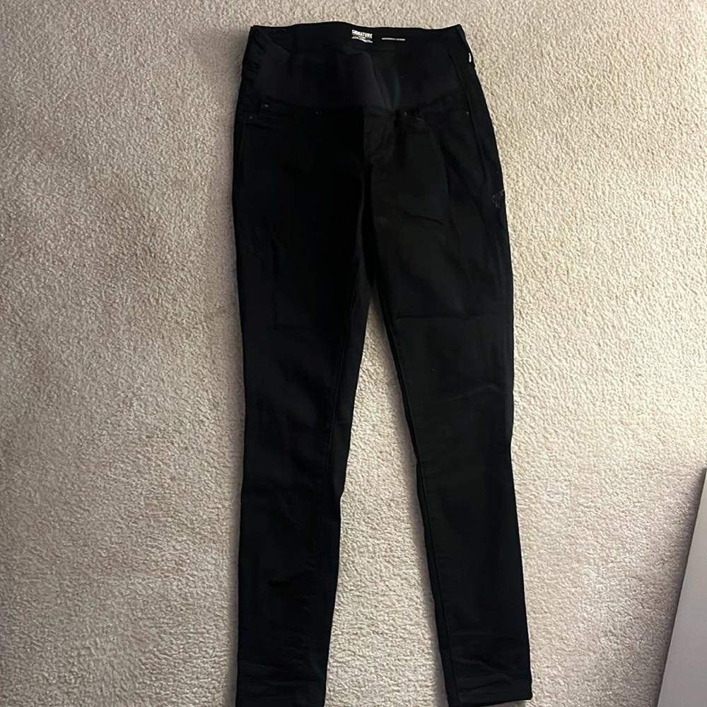 Black maternity jeans